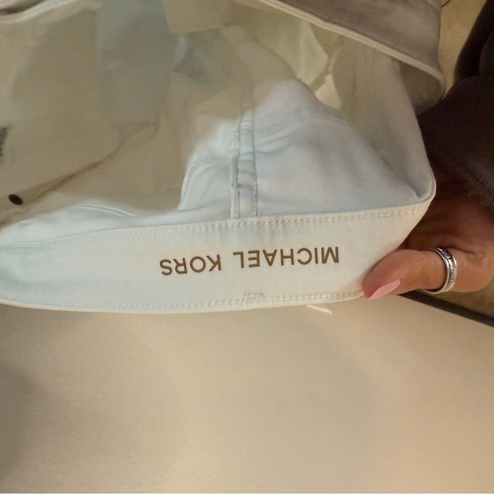 Michael Kors White Denim Jeans - Picture 6 of 6